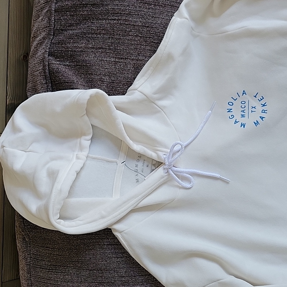 Magnolia White Sweatshirt Hoodie Casual Comfort
